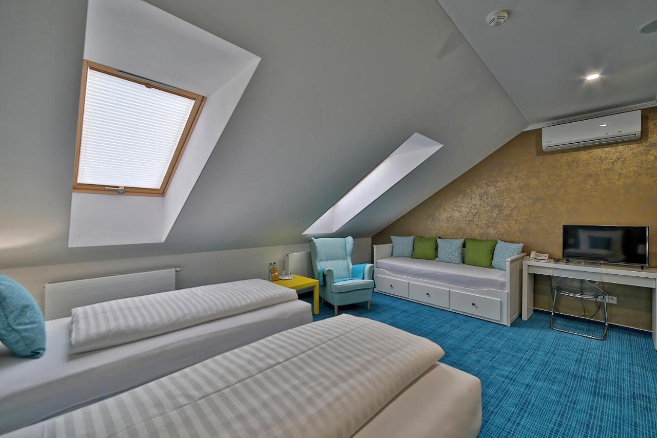 Hotel Pod Branou Bardejov Exteriör bild