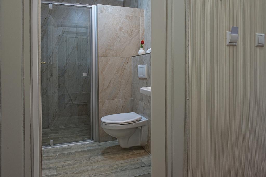 Hotel Pod Branou Bardejov Rum bild